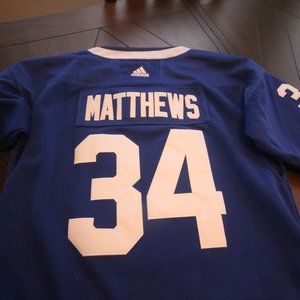 Auston Matthews #34 Toronto Maple Leafs Jersey